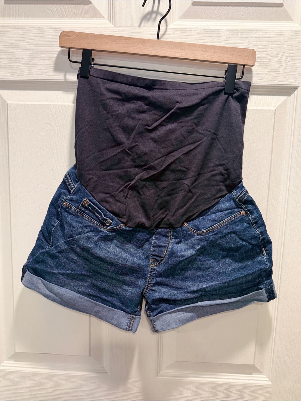 Levi Strauss Signature Maternity Denim Shorts NWOT-Stretch-Women’s Size Small - Picture 3 of 7
